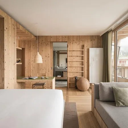Falkensteiner Kronplatz - The Leading Of The World (adults Only) فندق ريسكوني